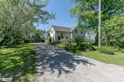 130 CONCESSION 15 Road E, Tiny, ON L9M 2H7