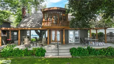 259 FITTONS Road E, Orillia, ON L3V 2J7