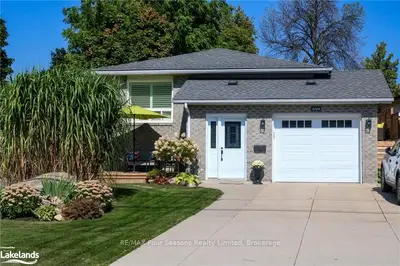 549 SIMCOE Street, Collingwood, ON L9Y 1K2