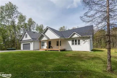 2549 ST AMANT Road, Severn, ON L0K 1S0