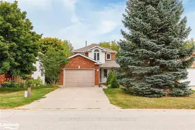 35 BUSH Street, Collingwood, ON L9Y 4T1