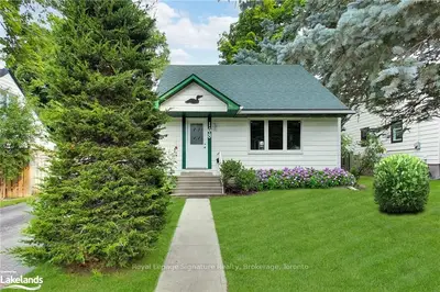168 GUNN Street, Barrie, ON L4M 2H9