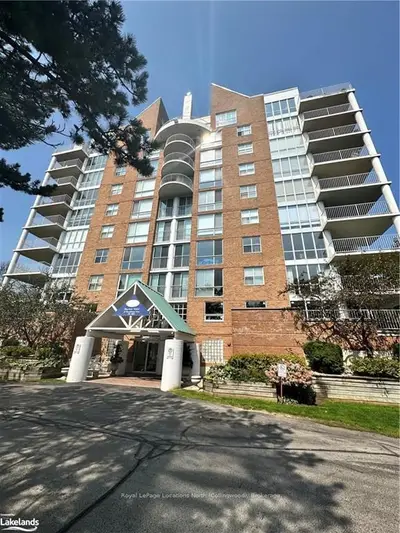 24 RAMBLINGS Way 606, Collingwood, ON L9Y 5C6