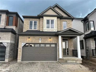25 FREDERICA Crescent, Wasaga Beach, ON L9Z 0N5