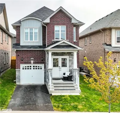 2983 ANNALYSSE Drive, Orillia, ON L3V 8J5