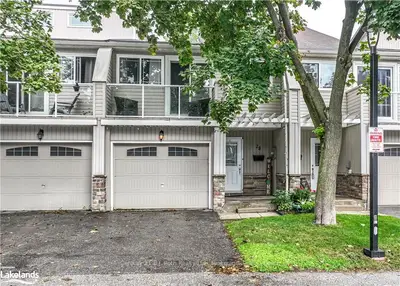 12 LANKIN Boulevard 28, Orillia, ON L3V 6T2