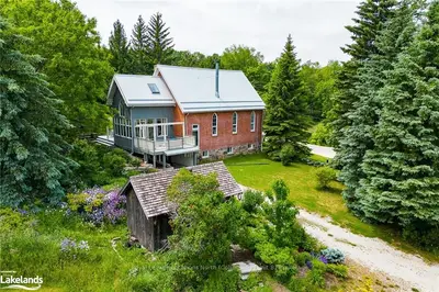 2111 CONCESSION 8 NOTTAWASAGA SOUTH Road, Clearview, ON L0M 1L0