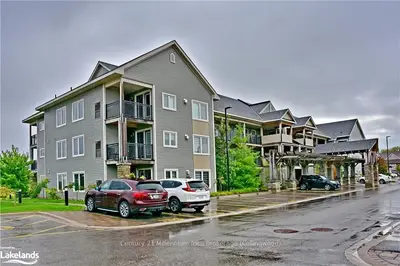 7 ANCHORAGE Crescent 107, Collingwood, ON L9Y 5C8