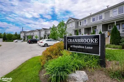 10 ROYALTON Lane, Collingwood, ON L9Y 5K4