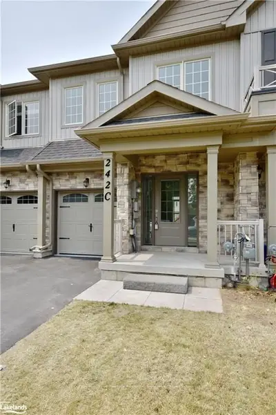 242 JAMES Street E, Orillia, ON L3V 8K9