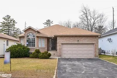 4 Riverdale Drive, Wasaga Beach, ON L9Z 1E9