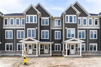 169 VILLAGE GATE Drive, Wasaga Beach, ON L9Z 0K1