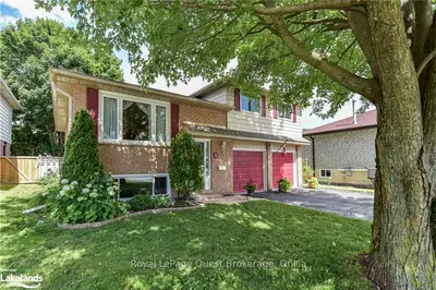 4 Chestnut Place, Orillia, ON L3V 7N9