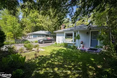 124 PINECREST Avenue, Wasaga Beach, ON L9Z 1X3