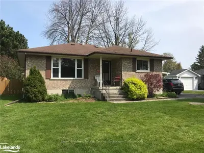 109 KATHERINE Street, Collingwood, ON L9Y 3R6