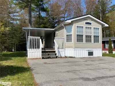 48 Temagami Trail, Wasaga Beach, ON L9Z 1X7