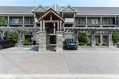 7 ANCHORAGE Crescent 108, Collingwood, ON L9Y 0Y6
