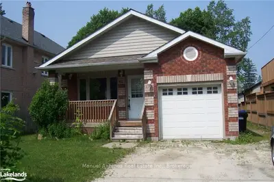 44 68TH Street N, Wasaga Beach, ON L9Z 1T8