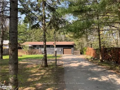 196 Sunnidale Road, Wasaga Beach, On L9z 2t3