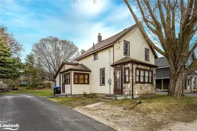 41 MARIA Street, Penetanguishene, ON L9M 1L7