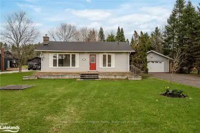 3245 Grayshott Drive, Severn, On L3v 0y3