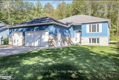 204 GOLF COURSE Road, Wasaga Beach, ON L9Z 1S6