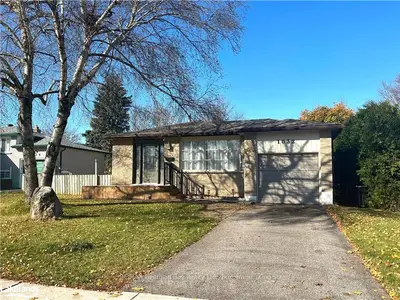 1032 HOWARD Street, Midland, ON L4R 4P9