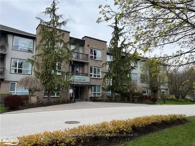 750 JOHNSTON PARK Avenue 2006, Collingwood, ON L9Y 5C7
