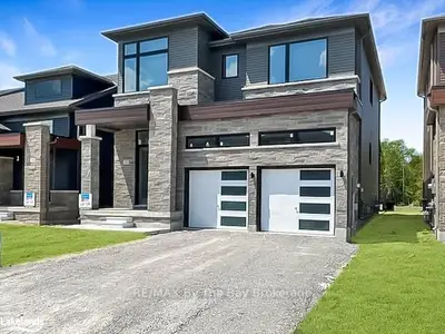 32 SIMONA Avenue, Wasaga Beach, ON L9Z 0L5
