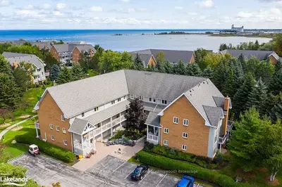 28 Ramblings Way 28, Collingwood, On L9y 5c6