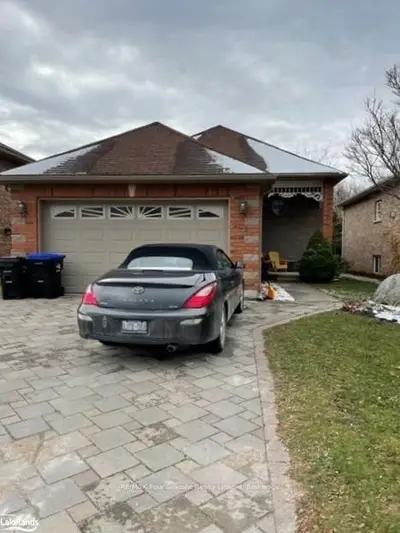 205 Bryan Court Lower, Collingwood, On L9y 5j3
