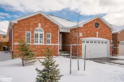 79 BELLISLE Road, Penetanguishene, ON L9M 0V6