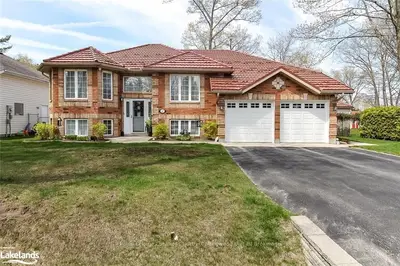 37 FATIMA Court, Wasaga Beach, ON L9Z 1K9