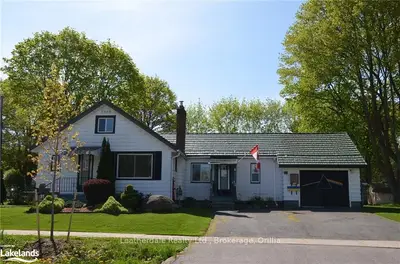 75 BOND Street, Orillia, ON L3V 1J6