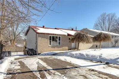 761 SIXTH Avenue, Tay, ON L0K 1R0