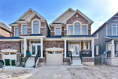 19 KIRBY Avenue, Collingwood, ON L9Y 3V3