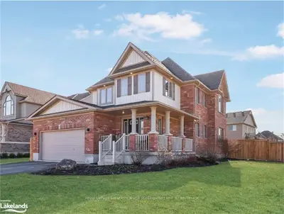 2 DAVIS Street, Collingwood, ON L9Y 0C9