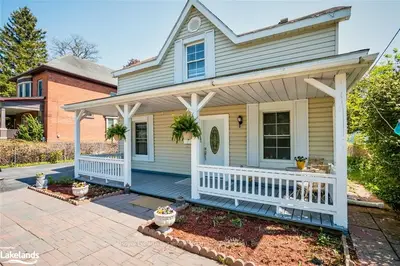 68 SIXTH Street, Collingwood, ON L9Y 1Y7