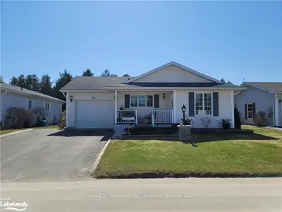 57 Pennsylvania Avenue, Wasaga Beach, ON L9Z 3A8