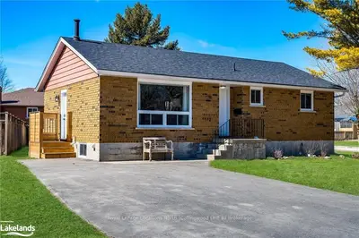 36 SPROULE Avenue, Collingwood, ON L9Y 4L5