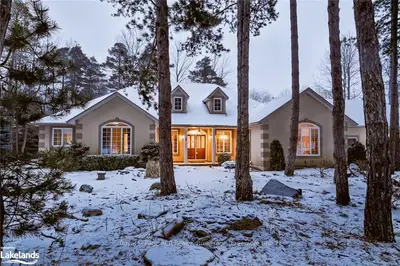3 GEORGIAN Court, Collingwood, ON L9Y 4W5