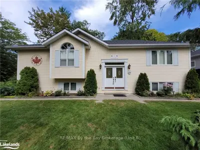 47 29TH Street N, Wasaga Beach, ON L9Z 2E1
