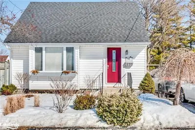 499 MAPLE Street, Collingwood, ON L9Y 2S6