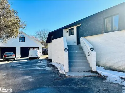 29 BEECH Street 3, Collingwood, ON L9Y 2T1