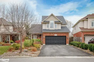 9 ALYSSA Drive, Collingwood, ON L9Y 5K8