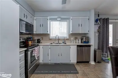 1953 VESPRA VALLEY Road, Springwater, ON L9X 1A6