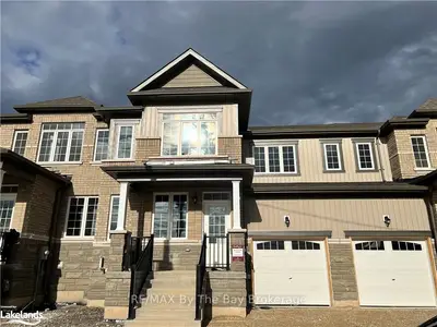 5 STATELY Drive, Wasaga Beach, ON L9Z 0L9
