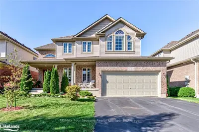 72 CONNOR Avenue, Collingwood, ON L9Y 5K7