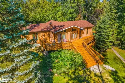27 YORK Street, Collingwood, ON L9Y 3Z1