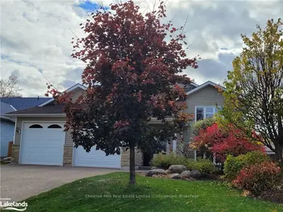 9 Shannon Court, Collingwood, On L9y 5n9